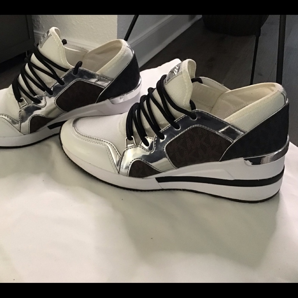 Michael Kors Wedge Sneakers Sz 8 M - Picture 6 of 8